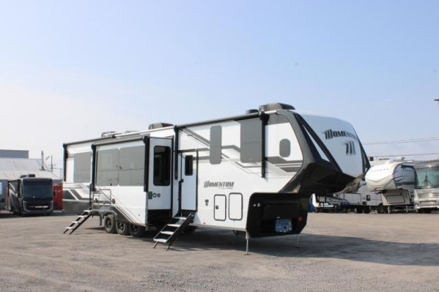 Grand Design Momentum 395MS