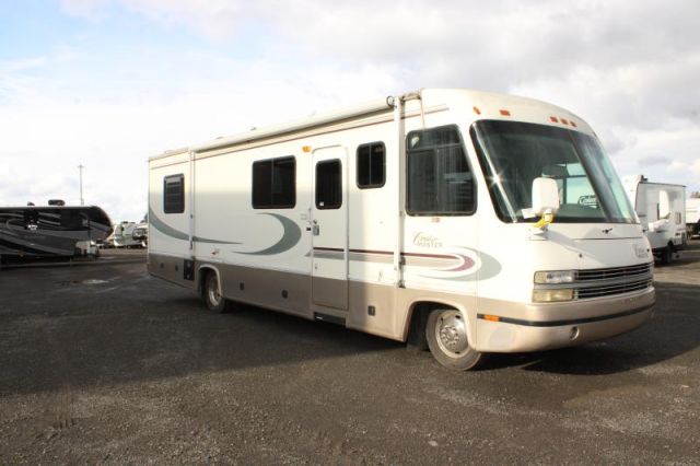 Georgie Boy Cruise Master 3215