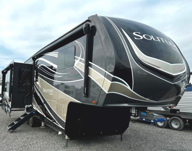 LS-D-2253F Neuf Grand Design Solitude 310GK 2023 a vendre1