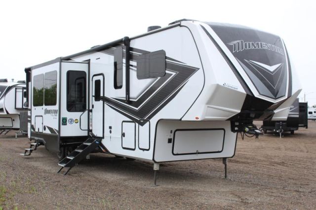 LS-D-2324FC Neuf Grand Design Momentum 351MS 2023 a vendre1