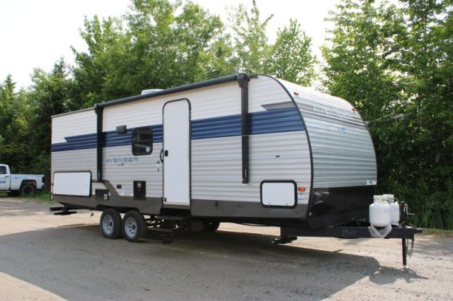 LS-F-3425R Neuf Prime Time Avenger 24BHSLE 2023 a vendre1