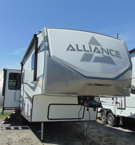 LS-UA-0213F Occasion Alliance Avenue 30RLS 2022 a vendre1