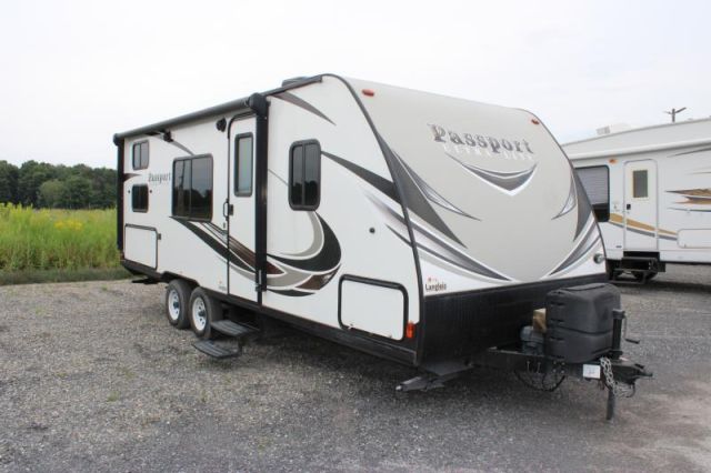 LS-AD-2303F Occasion Keystone Passport 239ML 2018 a vendre1