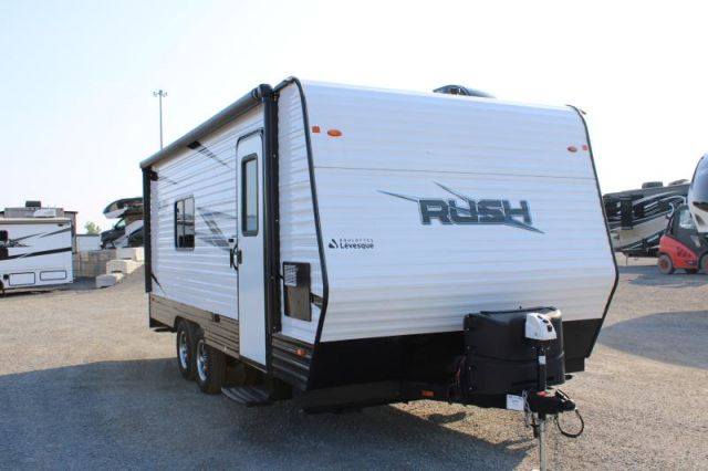 LS-AD-1732C Occasion Sunset Park RV Rush 22FC 2020 a vendre1