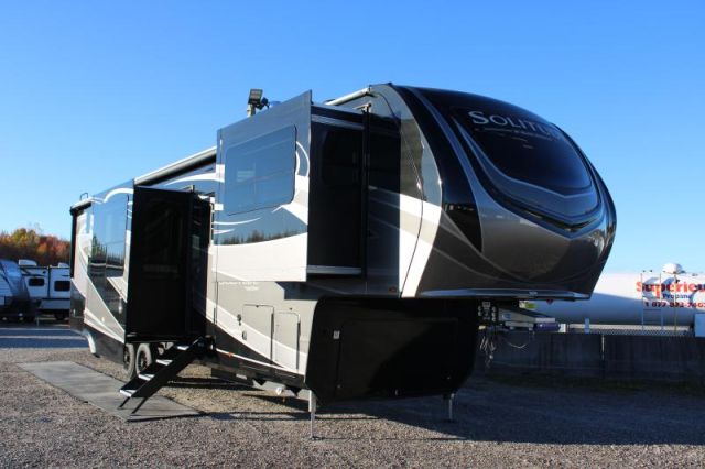 LS-D-2894F Neuf Grand Design Solitude 380FL 2026 a vendre1