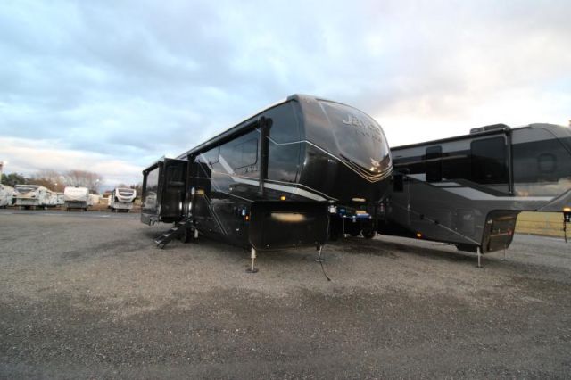 LS-J-3849F Neuf Jayco Pinnacle 38KPTS 2026 a vendre1