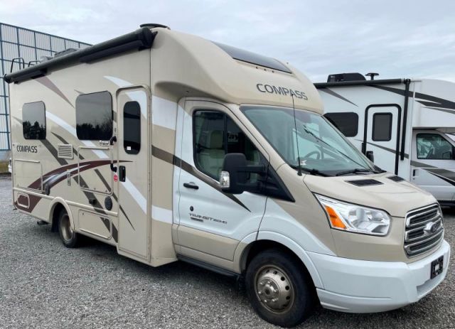 Class C Motorhome Thor Motor Coach Compass 23TK