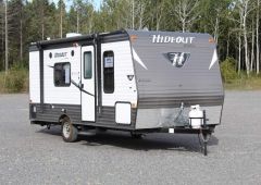 LS-AK-2398T Occasion Keystone Hideout 178LHS 2016 a vendre1