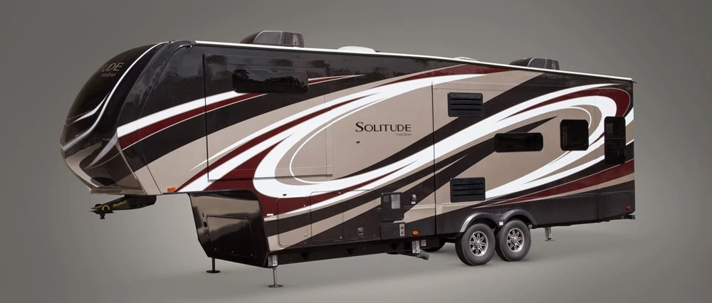 Keystone Montana 3120RL 2019 vs Grand Design Solitude 310GK 2019 à Laval