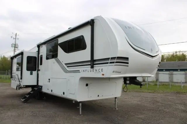 LS-D-2778F Neuf Grand Design Influence 3203GK 2025 a vendre1