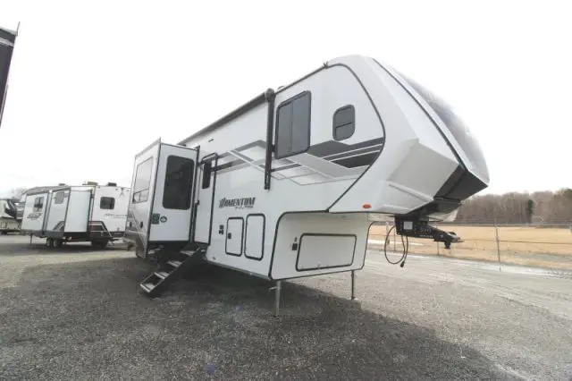 LS-D-2987FC Neuf Grand Design Momentum 320G 2026 a vendre1
