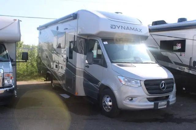 LS-F-3526C Neuf Dynamax Isata 3 24FW 2026 a vendre1