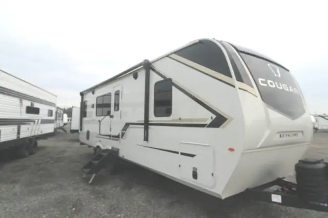 Keystone Cougar 25MLE