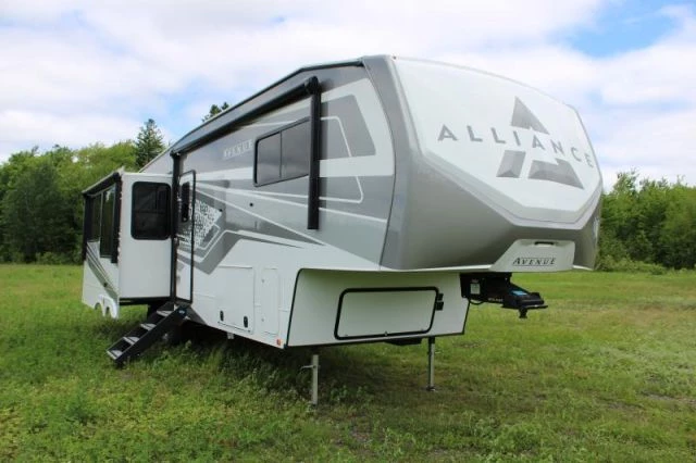 LS-A-0249F Neuf Alliance Avenue 32RLS 2024 a vendre1