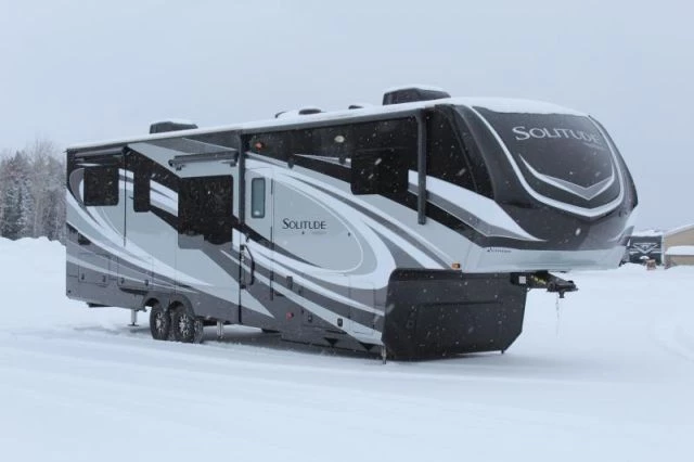 LS-AD-2609R-1 Occasion Grand Design Solitude 375RES 2020 a vendre1