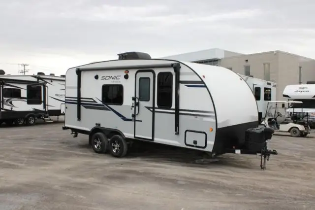 Venture RV Sonic 190