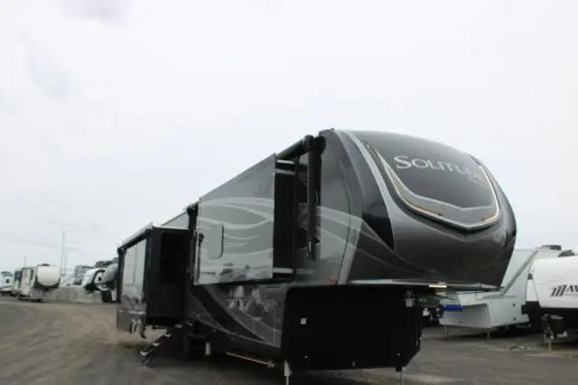 LS-D-2907F Neuf Grand Design Solitude 417KB 2026 a vendre1