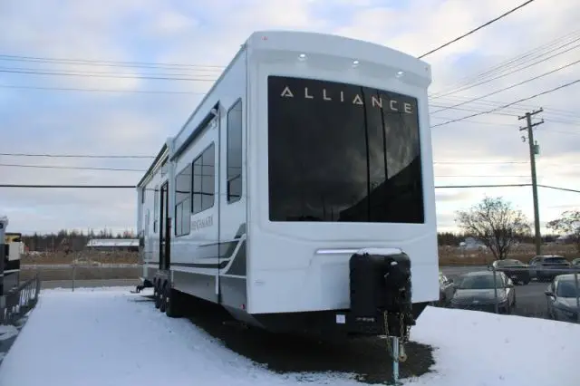 LS-A-0307P Neuf Alliance Benchmark 42LFT 2026 a vendre1