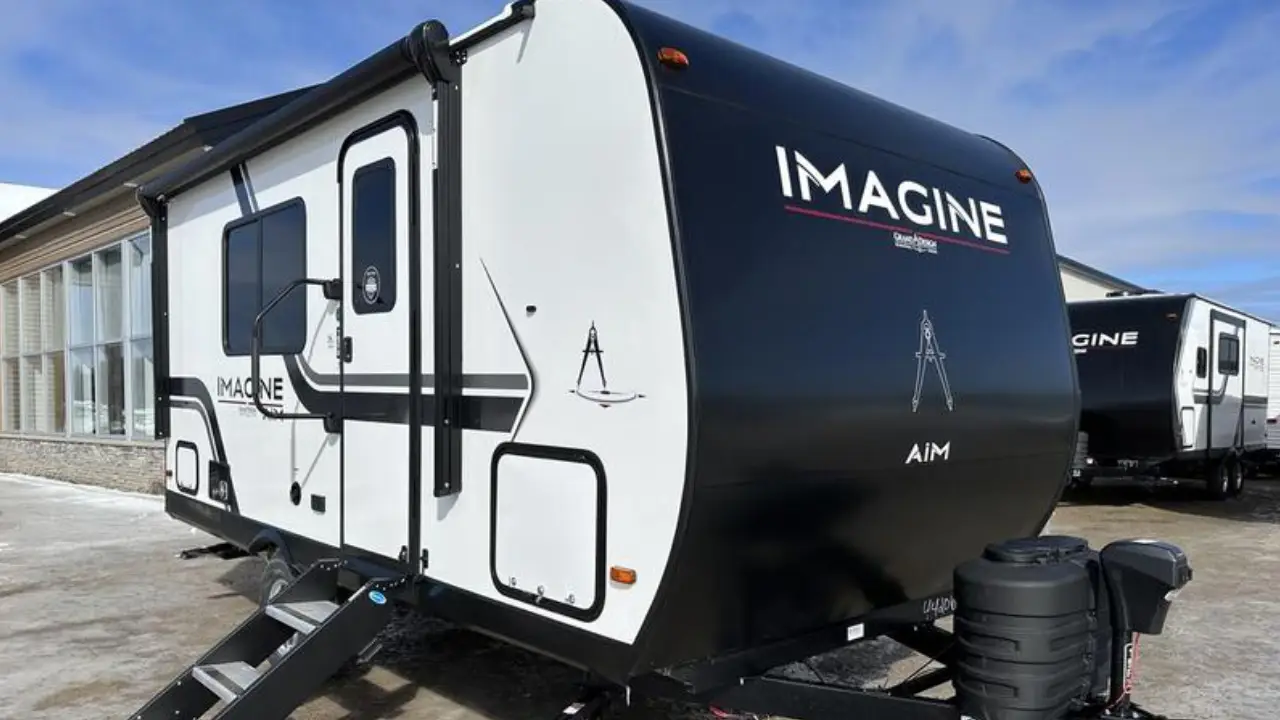 Imagine 15RBA de Grand Design