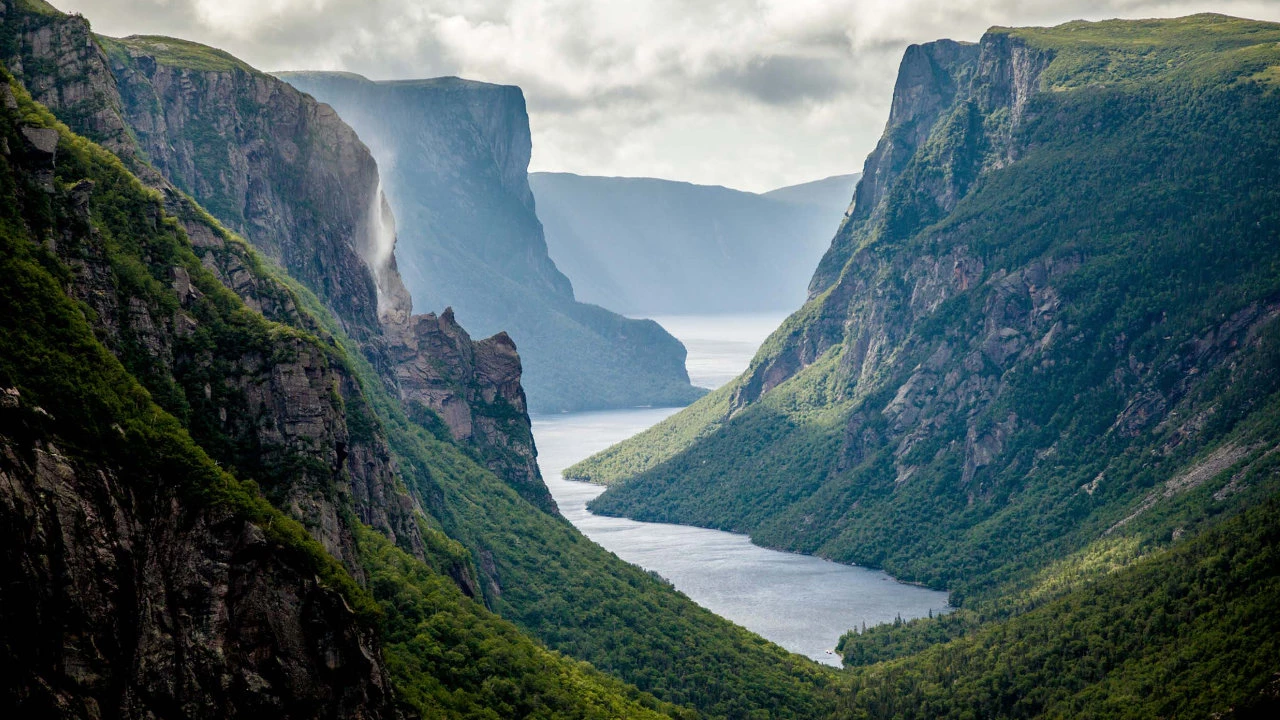 vue d'un paysage époustouflant au Parc du Gros-Morne