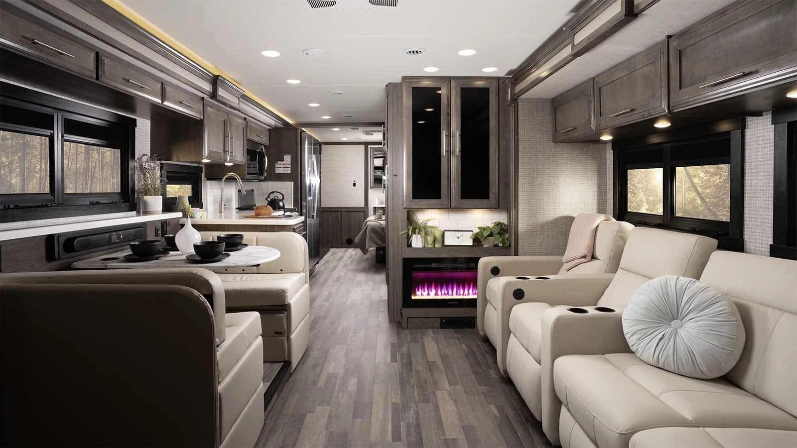 Intérieur Precept 34G