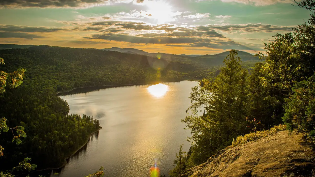 parc national yamaska au coucher de soleil