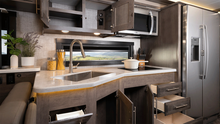 Intérieur Emblem 36U 2025