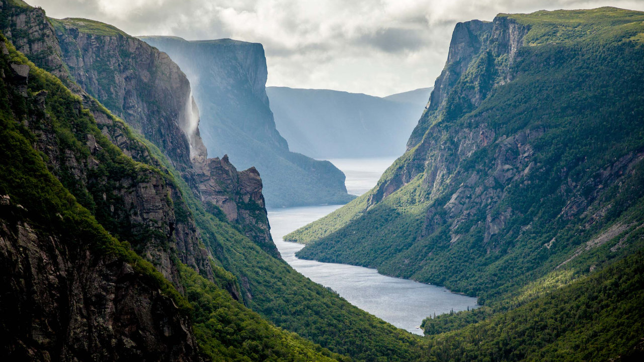 vue d'un paysage époustouflant au Parc du Gros-Morne