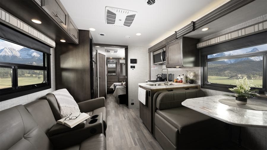 Intérieur du motorisé Classe C Esteem