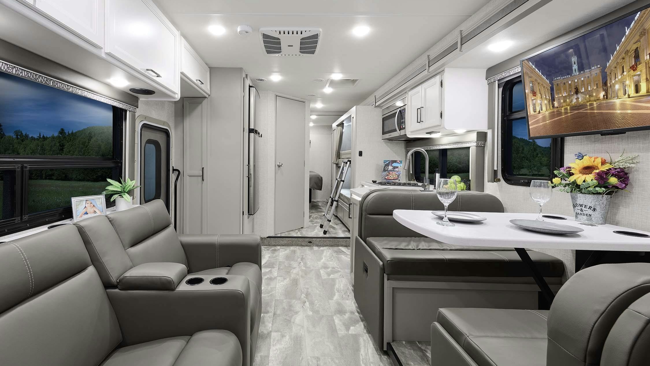 Intérieur du motorisé Classe C Quantum